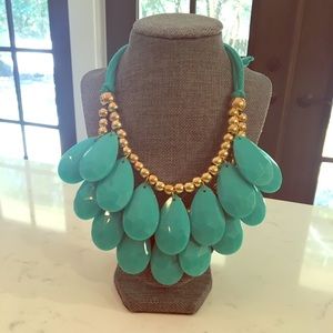 Bib necklace